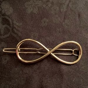 Infinity Barrette in Gold